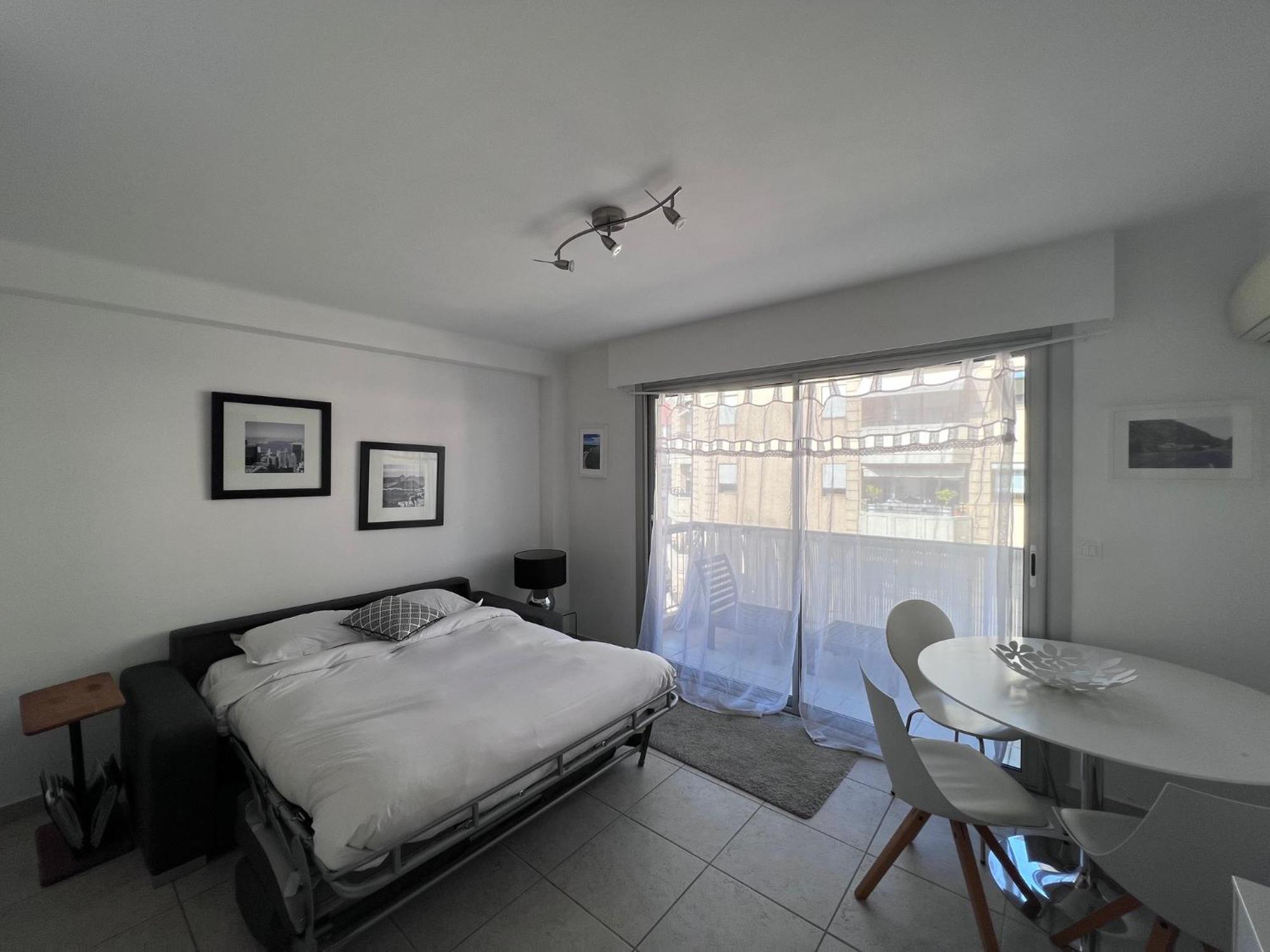 Riviera Eden Palace Кан Екстериор снимка