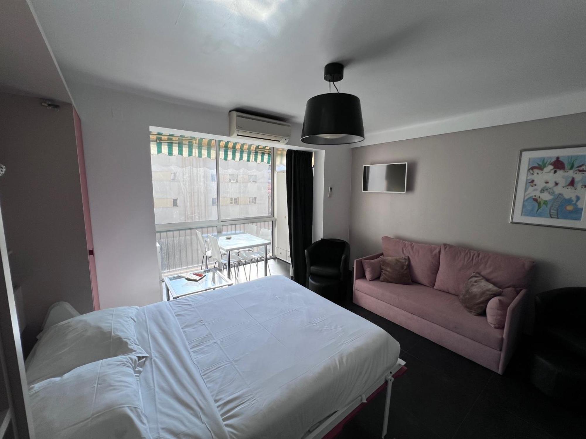 Riviera Eden Palace Кан Екстериор снимка